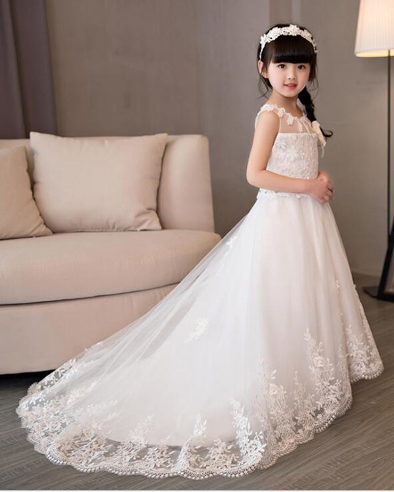 Wedding dress hotsell for little girl