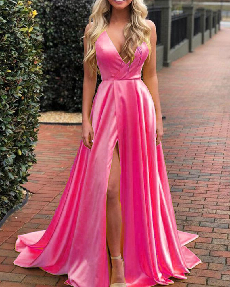 Hot Sexy Girls in Prom Dresses